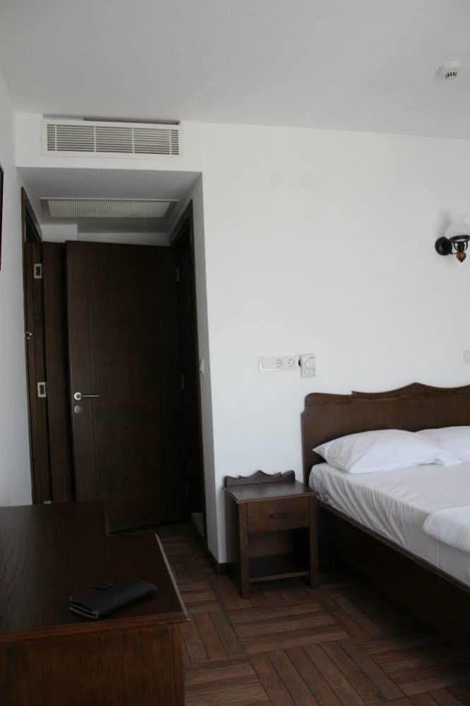 Kaptan Motel Siğacık Eksteriør billede