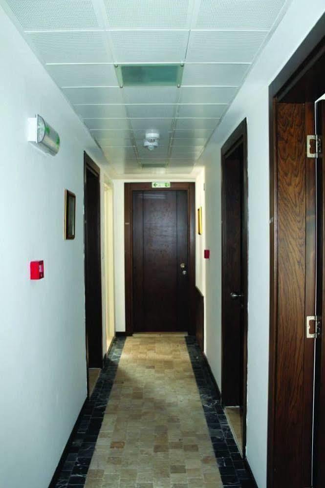 Kaptan Motel Siğacık Eksteriør billede