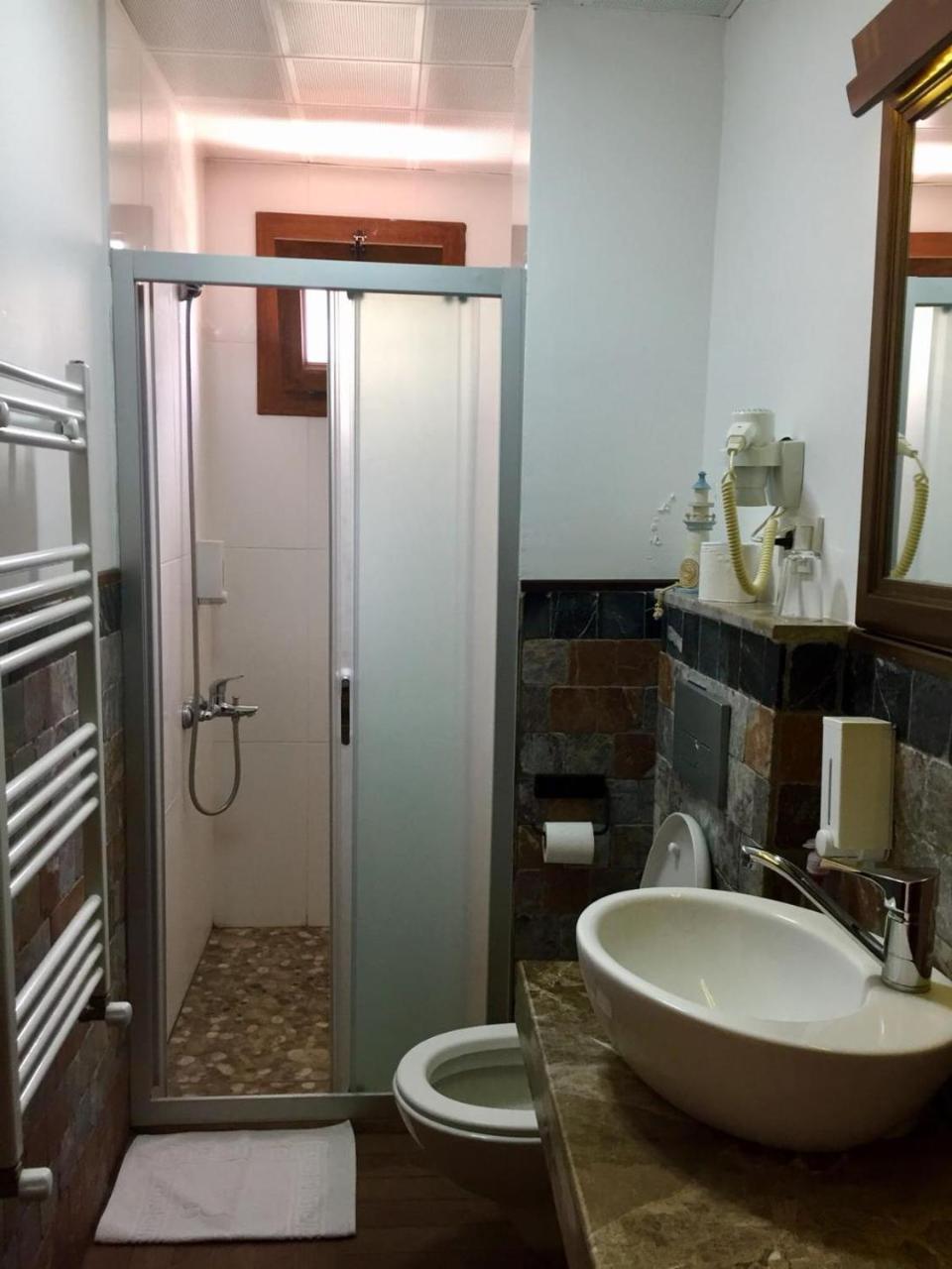 Kaptan Motel Siğacık Eksteriør billede