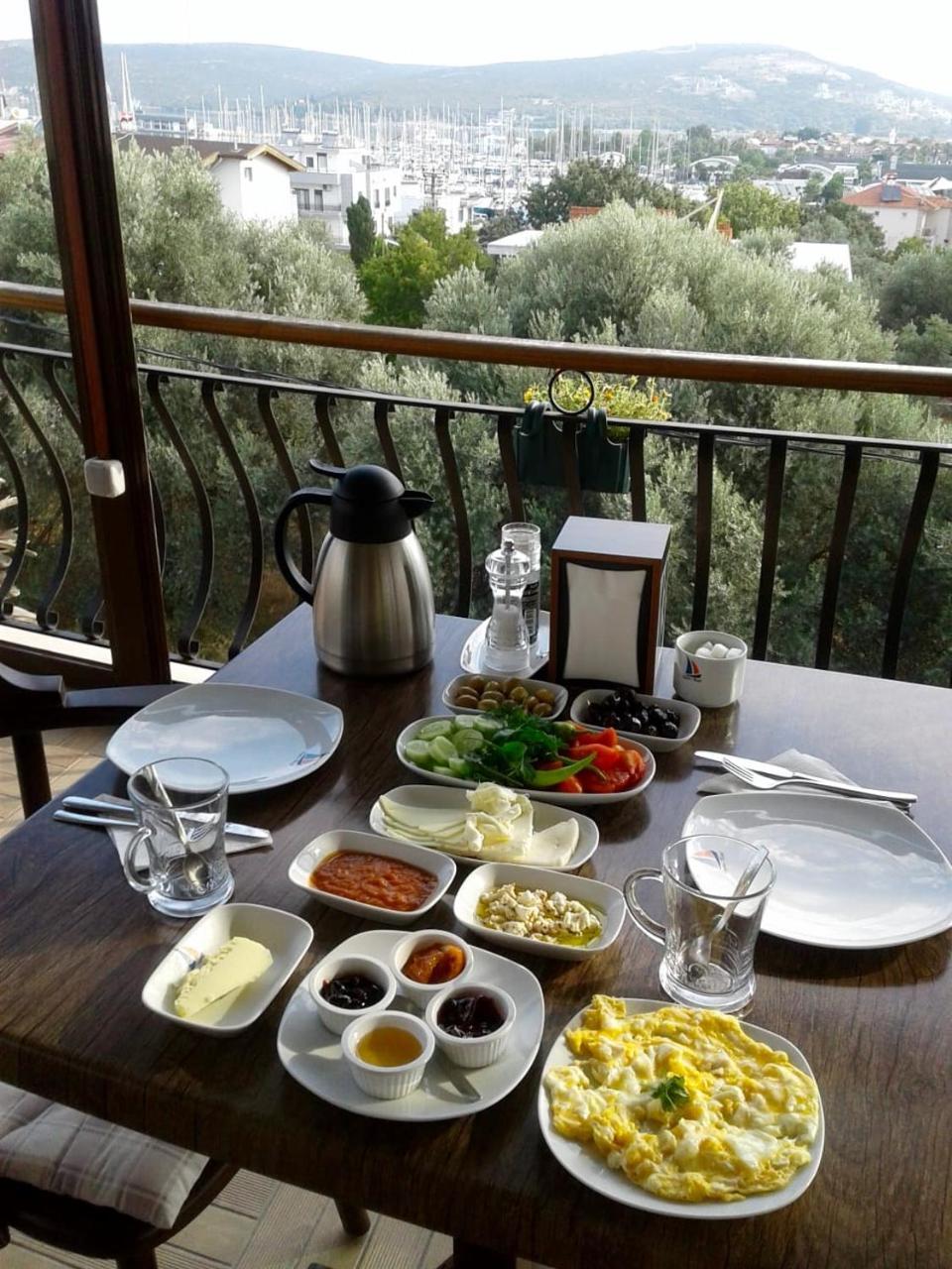 Kaptan Motel Siğacık Eksteriør billede